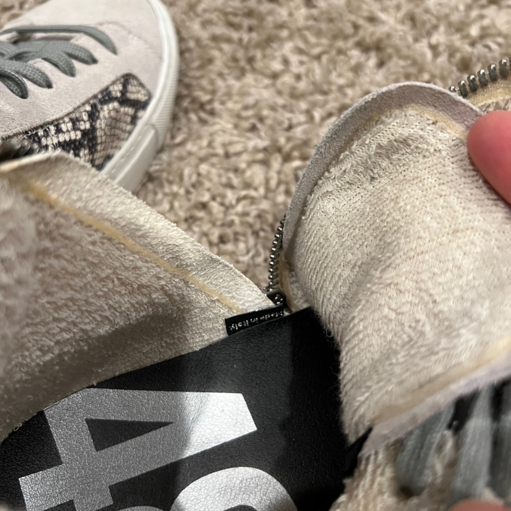 P448 Star High Top Sneaker - Picture 13 of 14